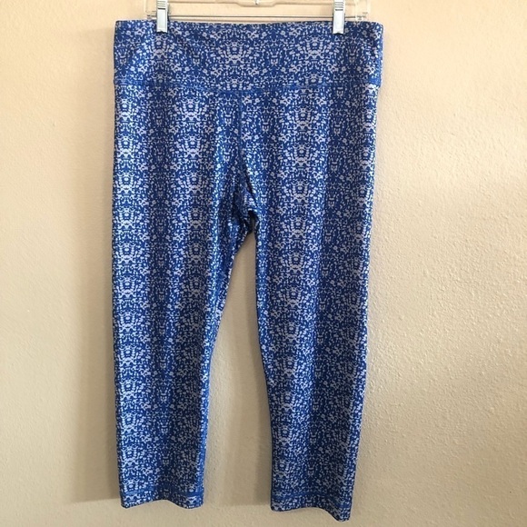 90 Degrees by Reflex High Performance Printed Cropped Athletic Leggings Size XL - Picture 1 of 10